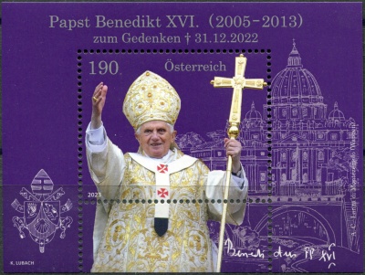 Австрия. 2023. В память о Папе Римском Бенедикте XVI (Почтовый блок. MNH OG)