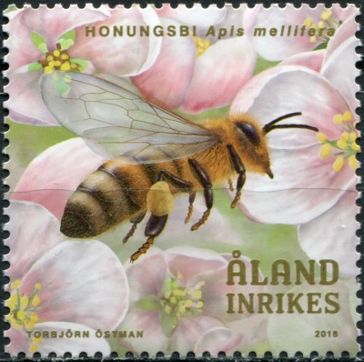 Аландские острова. 2018. Бакфастская пчела (Apis mellifera) (Почтовая марка. MNH OG)