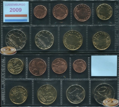 Люксембург. Набор евро (8 монет. 2 биметалла) 2009