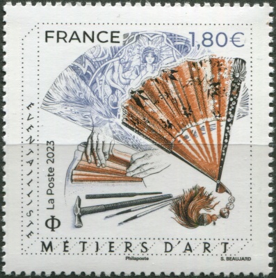 Франция. 2023. Ремесленники. Изготовление вееров (Почтовая марка. MNH OG)