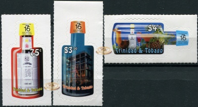 Тринидад и Тобаго. 2000. 175 лет бренду Angostura (Серия. MNH OG)