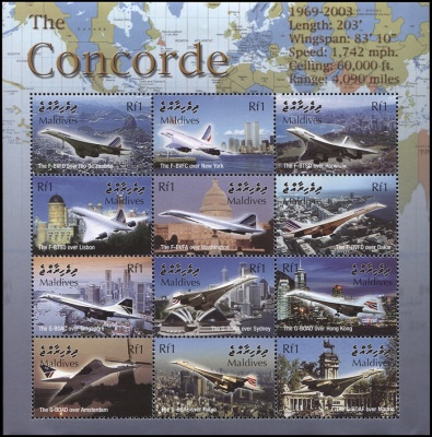 Мальдивы. 2004. Сверхзвуковой самолет Конкорд (Малый лист. MNH OG)