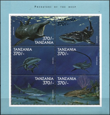 Танзания. 1999. Акулы (Малый лист. MNH OG)