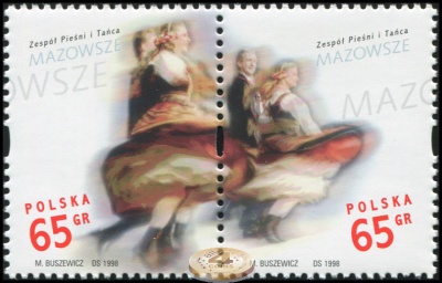 Польша. 1998. Ансамбль песни и танца Mazowsze (Сцепка. MNH OG)