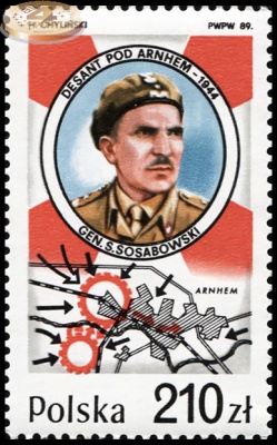 Польша. 1989. 45 лет высадки в Арнем (Почтовая марка. MNH OG)