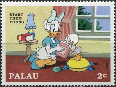 Палау. 1997. Учите их молодыми - Дейзи Дак, Эйприл (Почтовая марка. MNH OG)