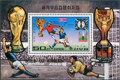 КНДР. 1978. Обладатели Кубка мира по футболу с 1930 по 1978 год (Почтовый блок. MNH OG)