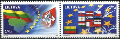 Литва. 2004. Объединенная Европа. Флаг и гербы Литвы (Сцепка. MNH OG)