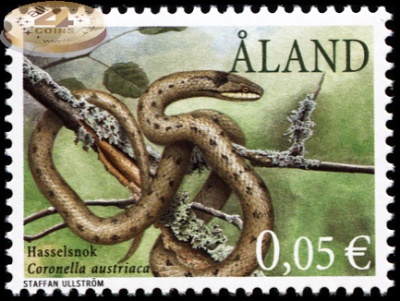 Аландские острова. 2002. Медянка (Почтовая марка. MNH OG)