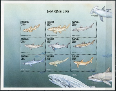 Танзания. 1999. Жизнь моря. Виды акул (Малый лист. MNH OG)