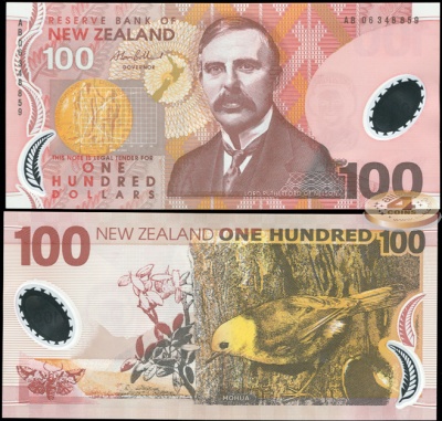 Новая Зеландия. 100 долларов (Unc. Пластик) 2006